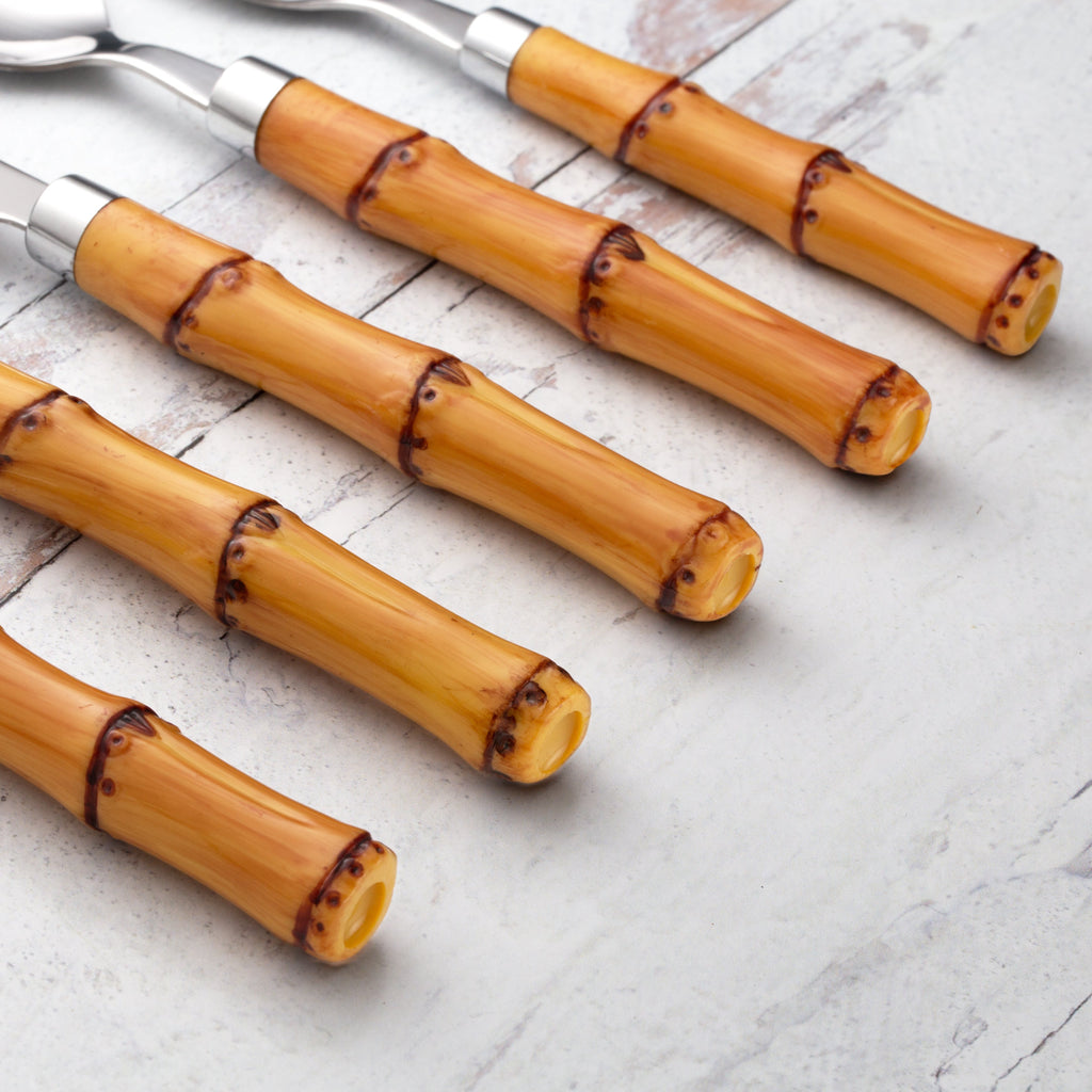 Thekbunny Bamboo Handle 20 Piece Flatware Set