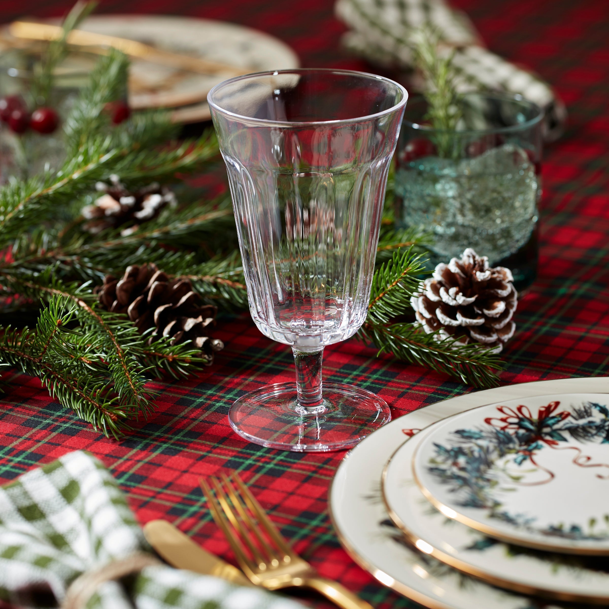 Winter Greetings Dinner Plate