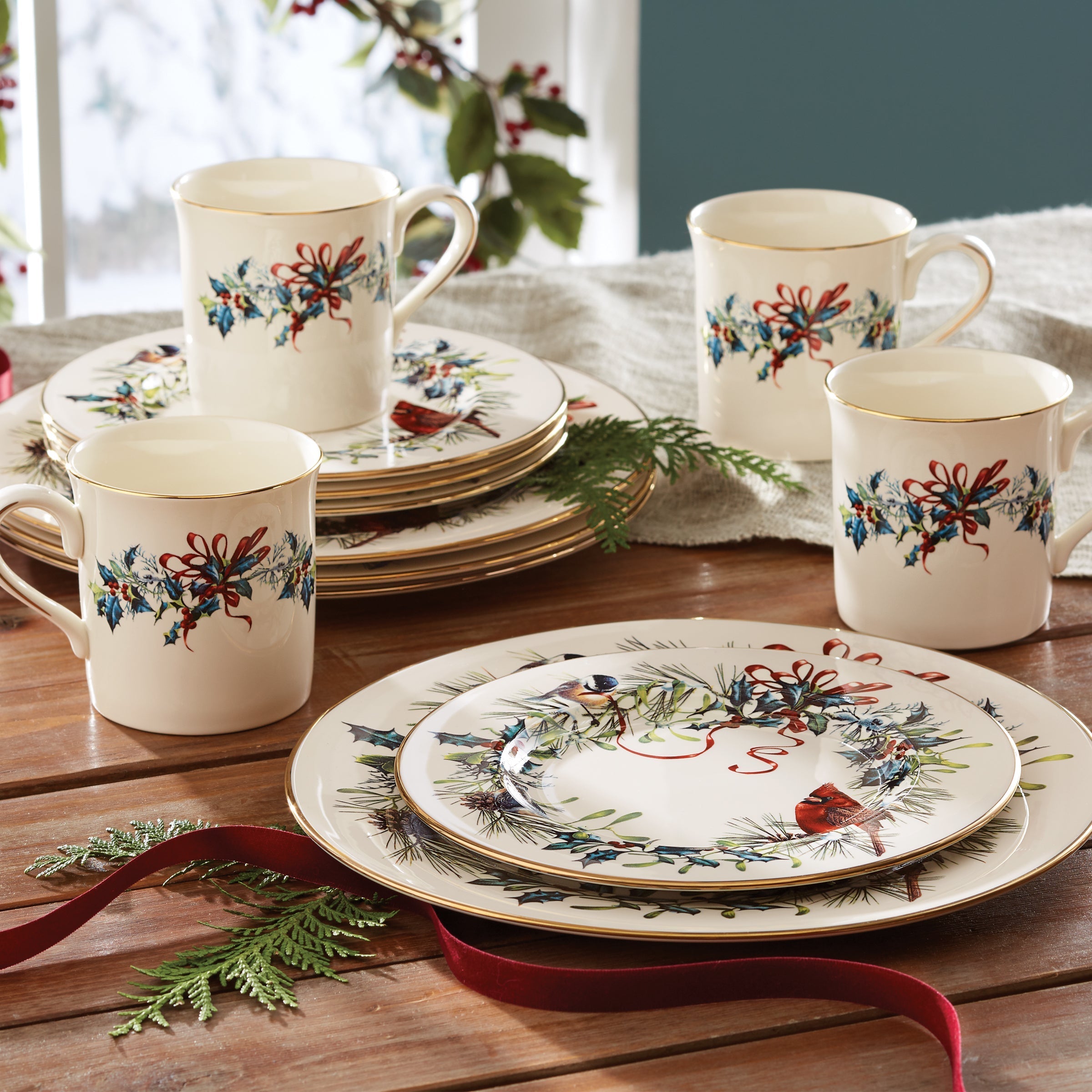 Winter Greetings Dinner Plates - Set of 4