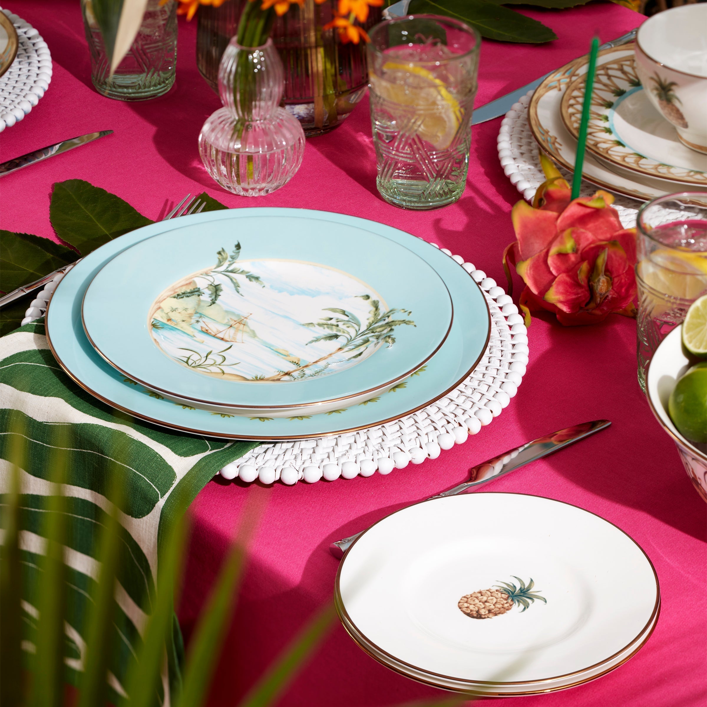 Thekbunny British Colonial Tradewind Accent Plate