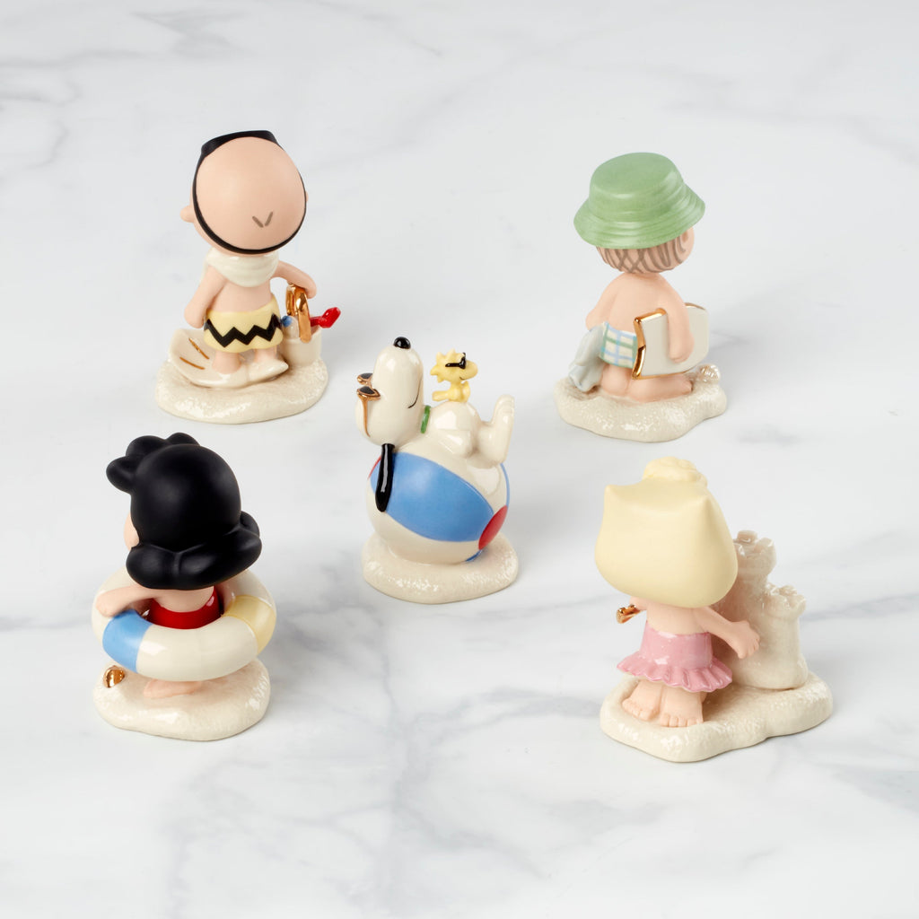 Thekbunny Peanuts 5-Piece Beach Party Figurine Set