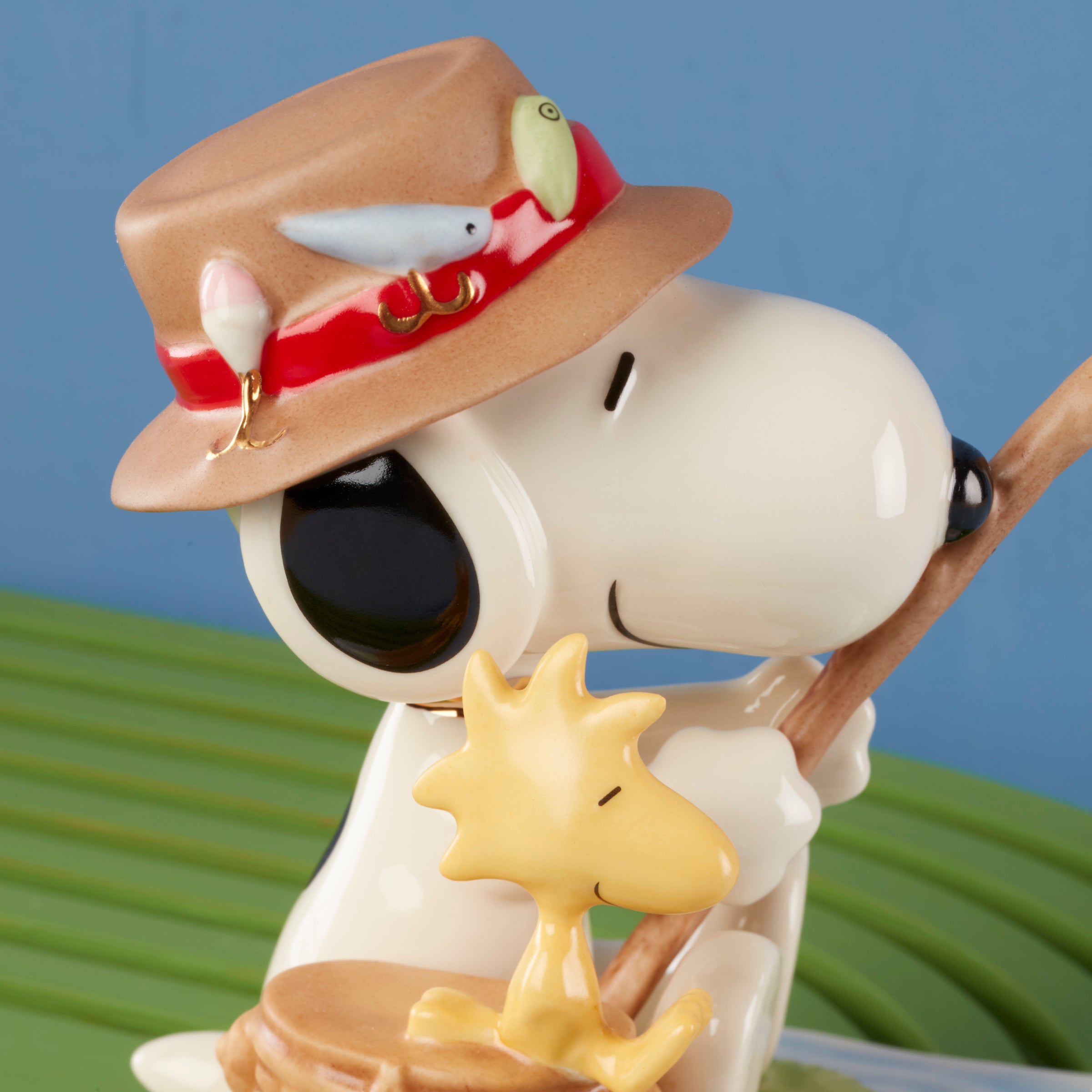 Thekbunny Peanuts Fishing Buddies Figurine