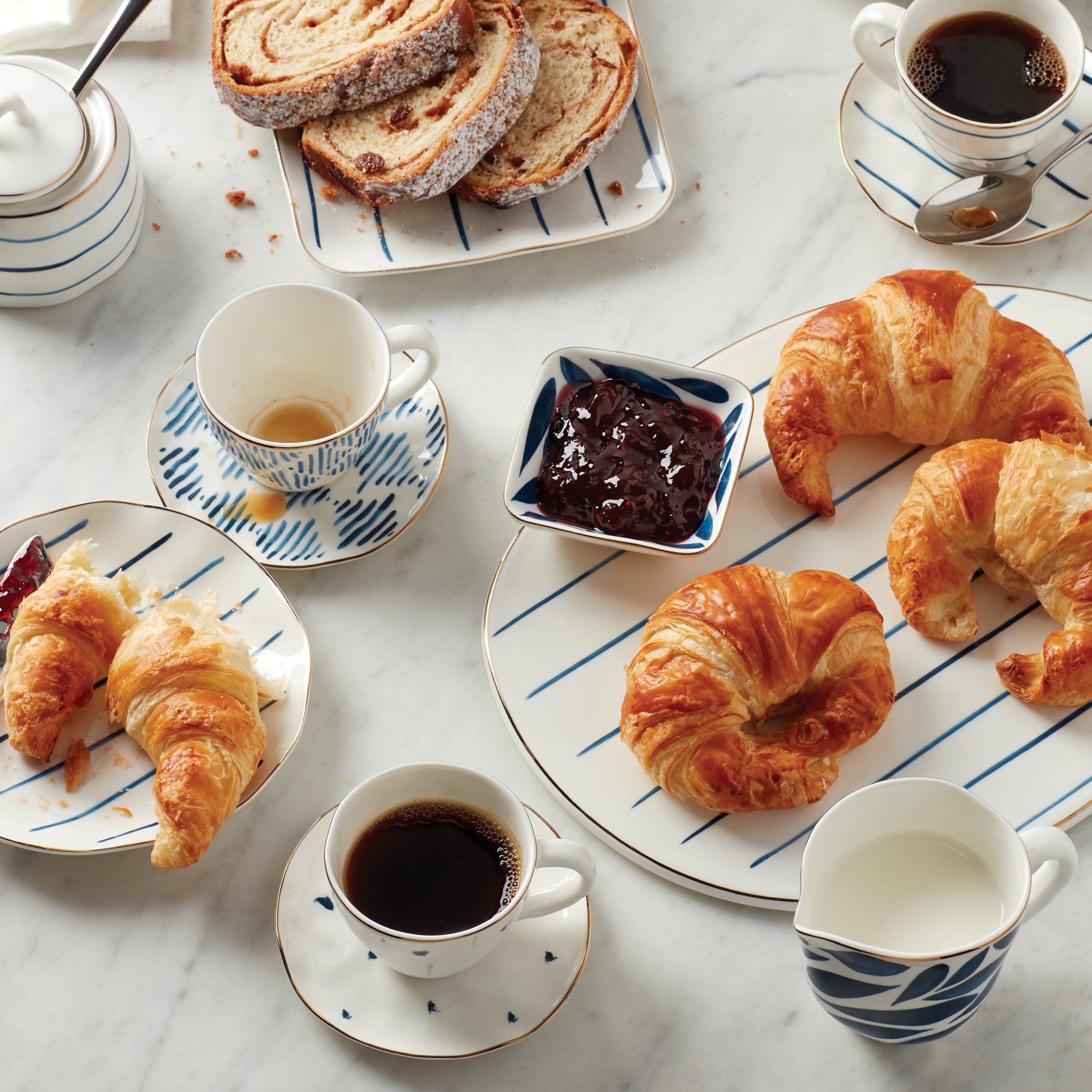 Thekbunny Blue Bay 8-Piece Espresso Cup & Saucer Set