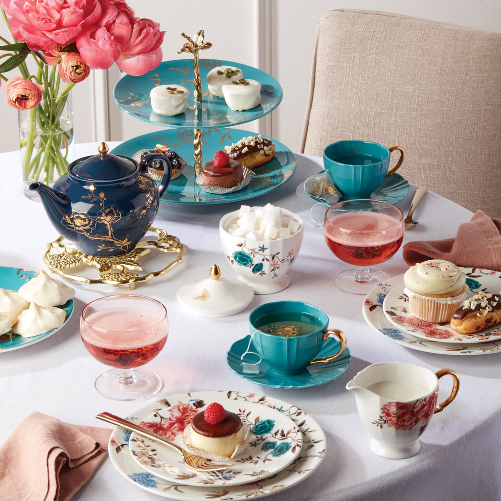 Thekbunny  Sprig & Vine Teacup & Saucer - White