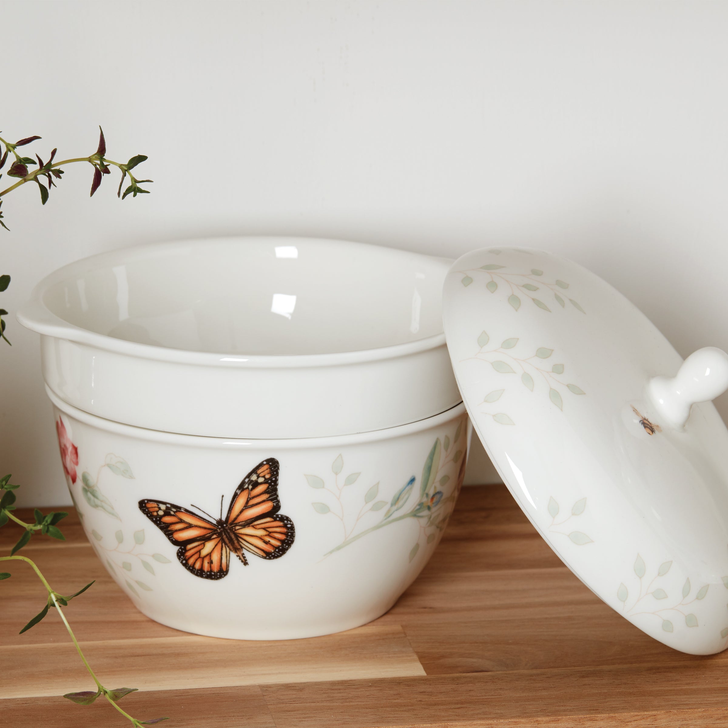 Thekbunny Butterfly Meadow 3-Piece Stackable Bowl Set