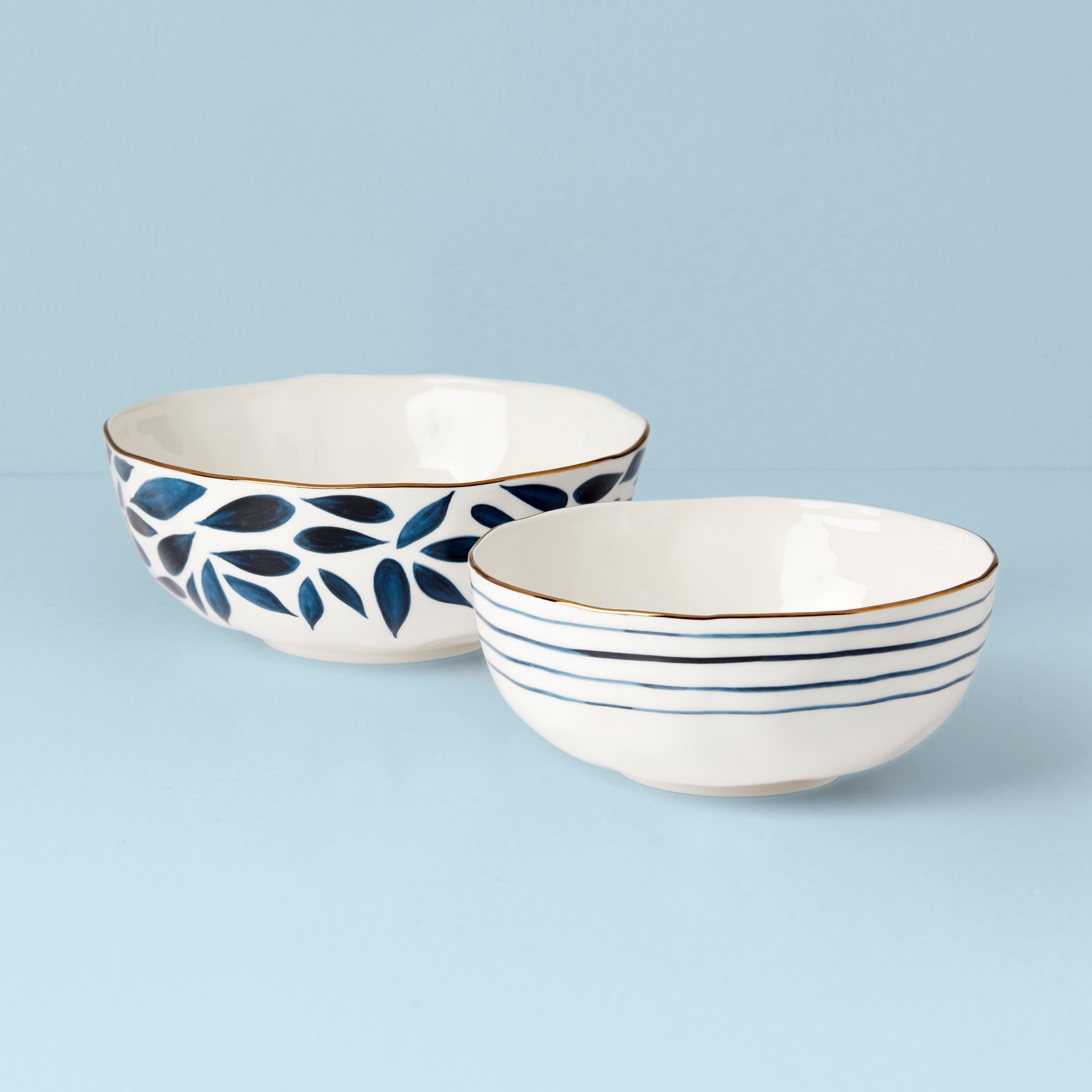 Thekbunny Blue Bay 2-Piece Nesting Bowl Set