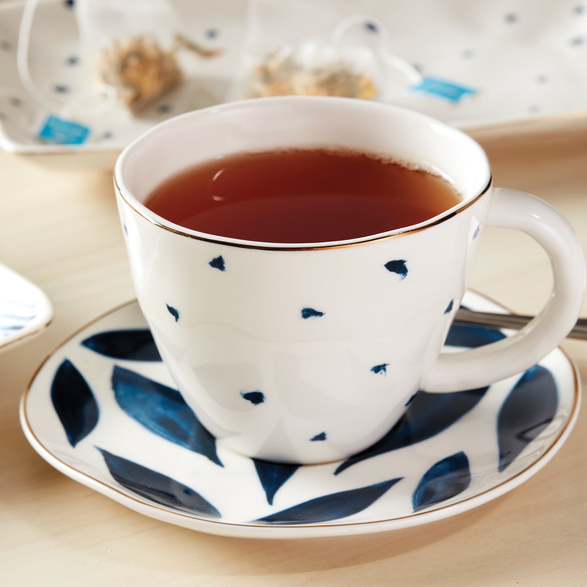 Thekbunny Blue Bay 9-Piece Tea Set
