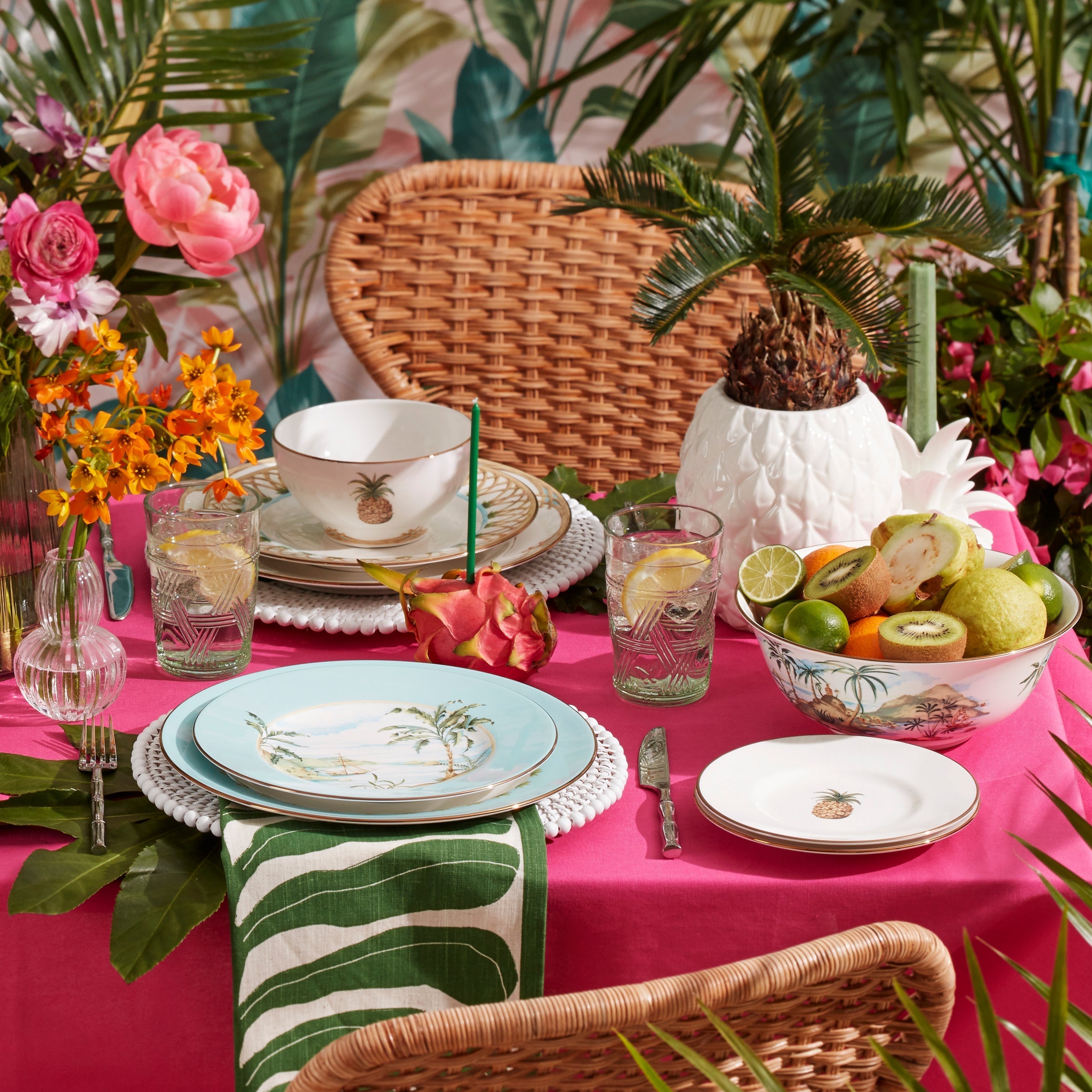 Thekbunny British Colonial Tradewind Accent Plate