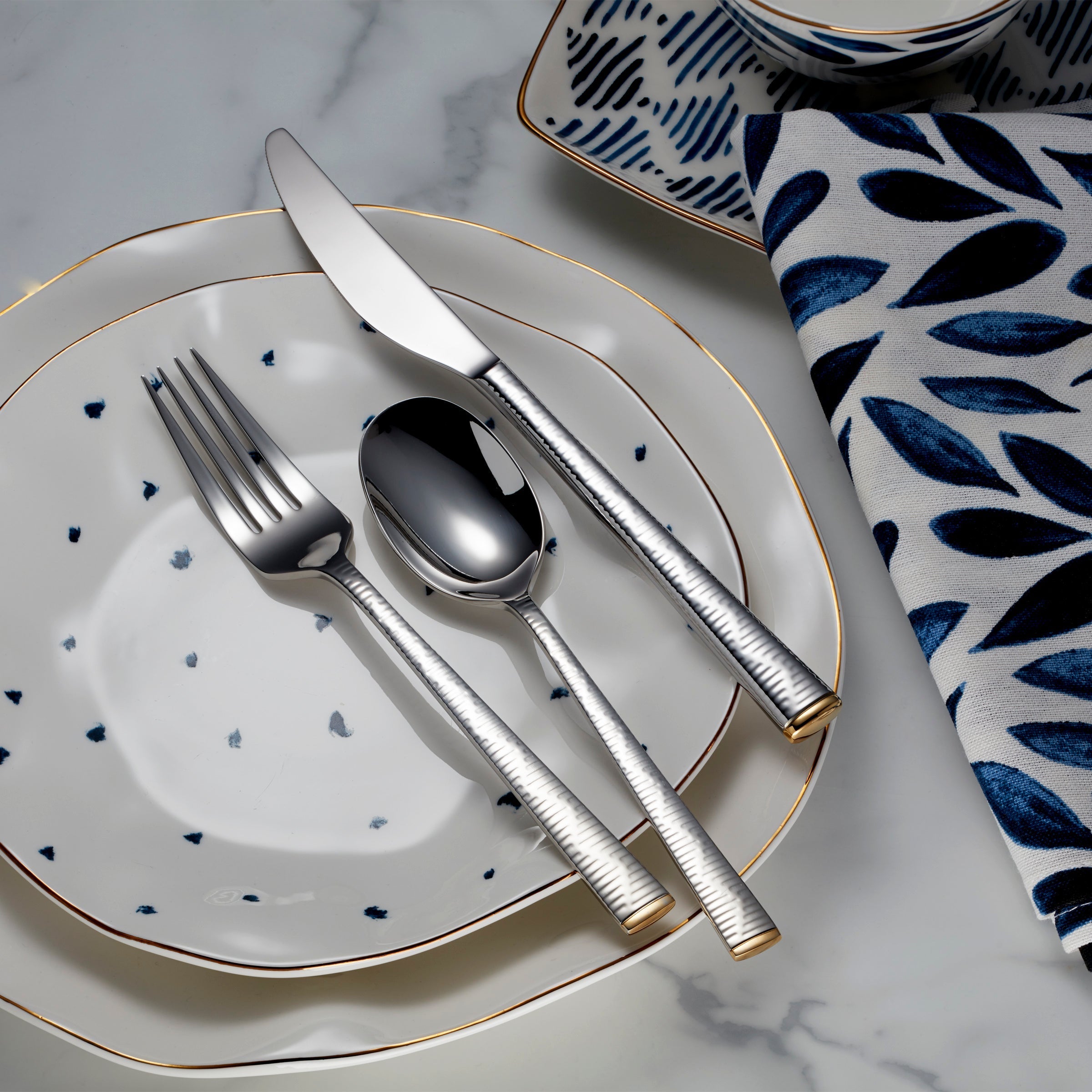 Thekbunny Blue Bay 20 Piece Flatware Set