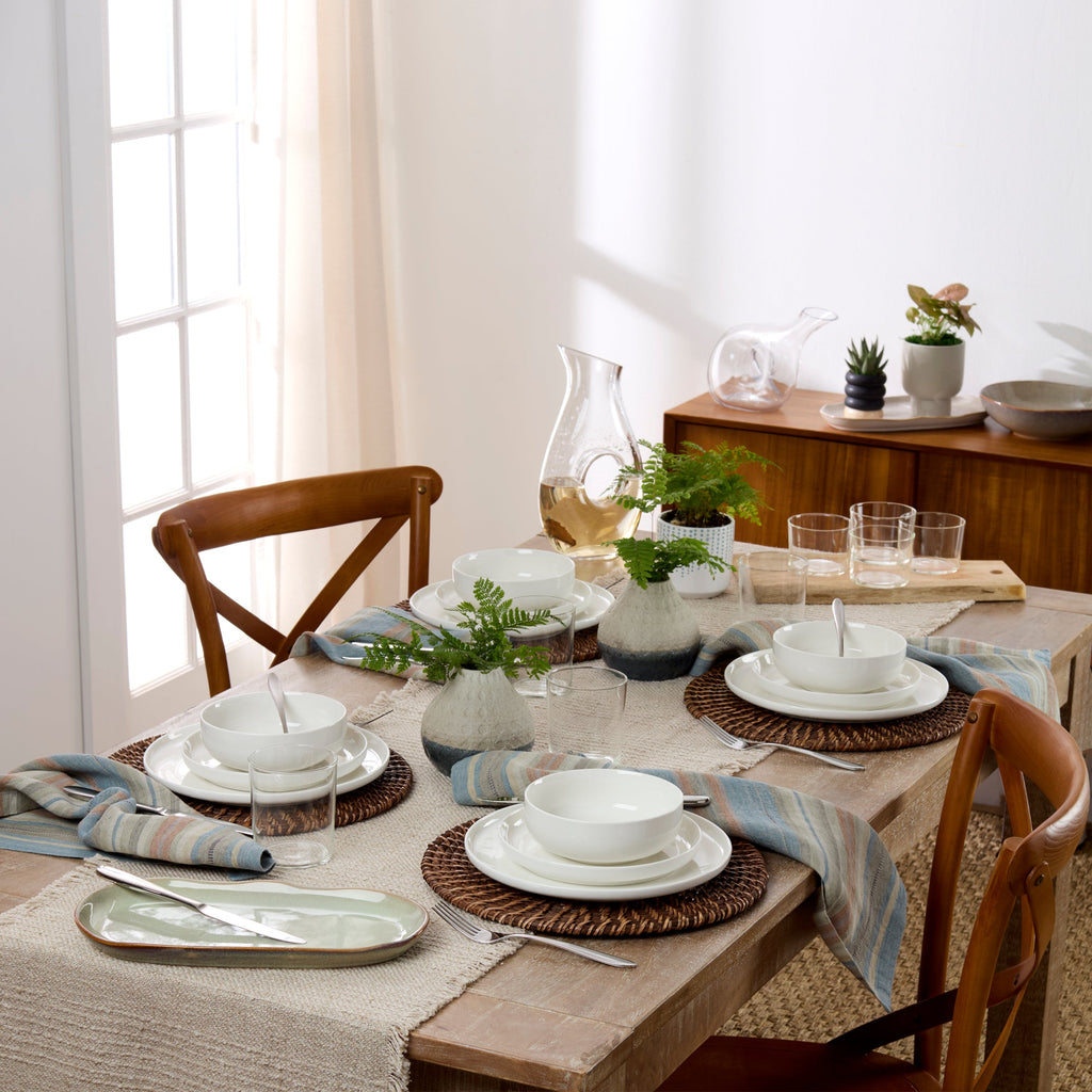 Thekbunny 24 Seven White 24-Piece Dinnerware Set