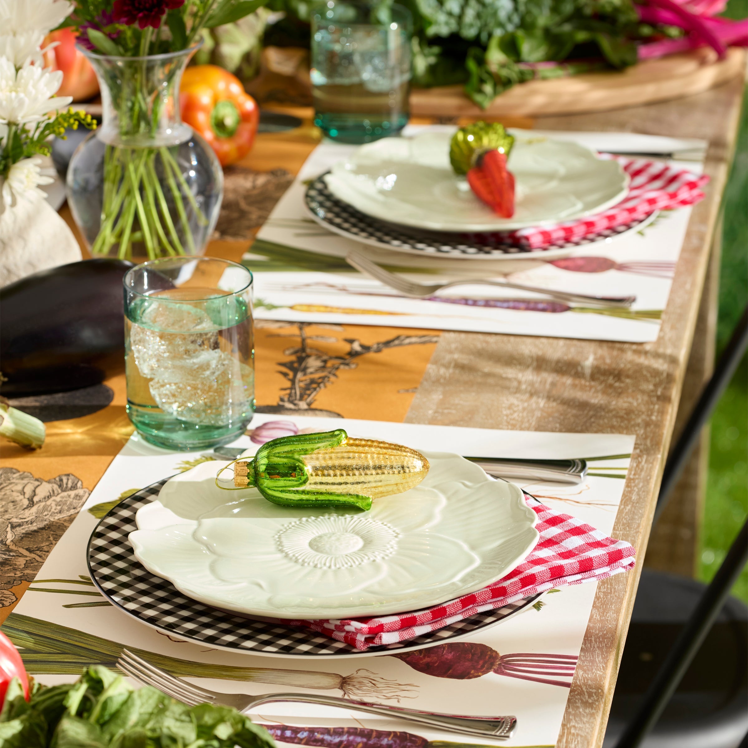 Thekbunny Butterfly Meadow Floral Green Accent Plates - Set of 4