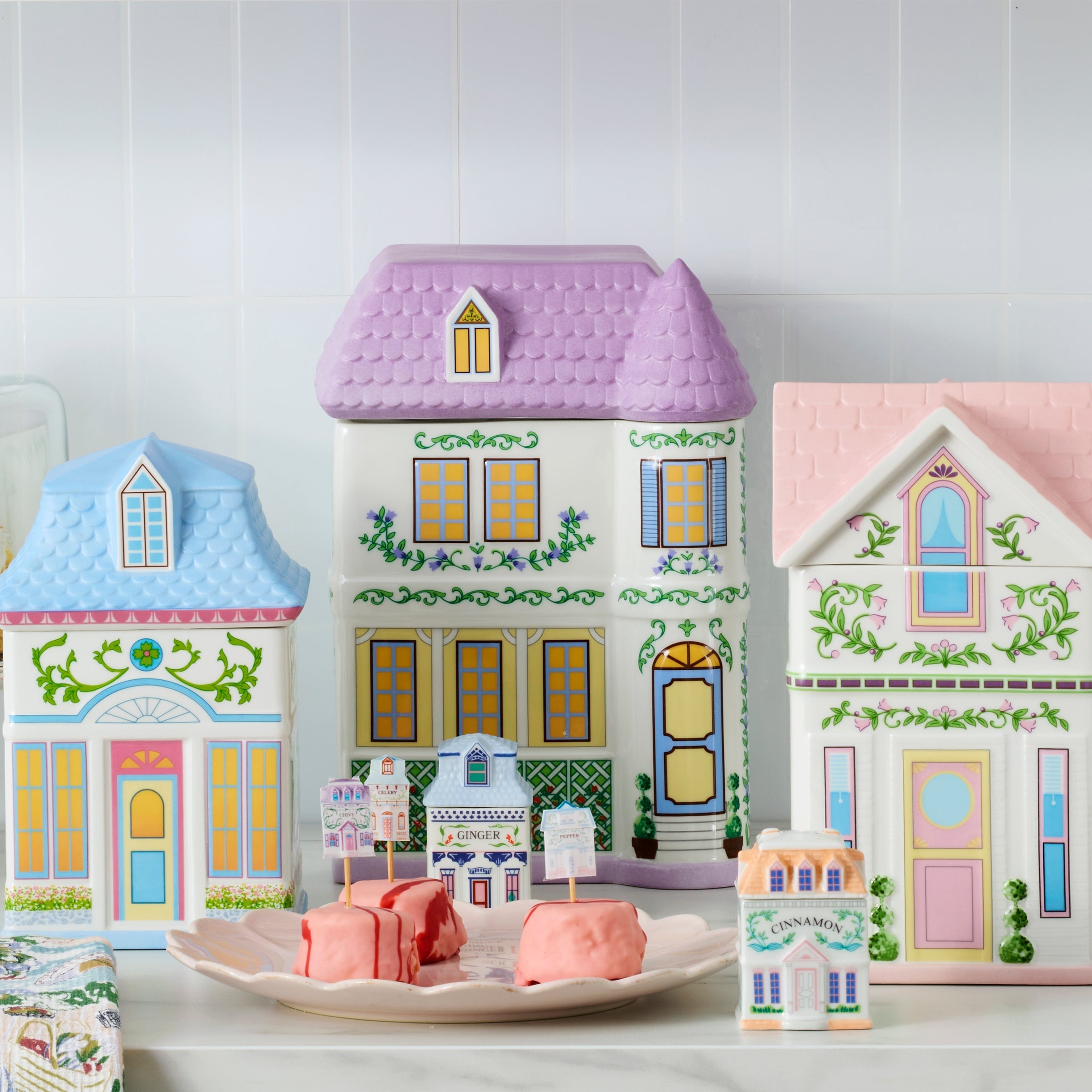 Thekbunny Spice Village House Canisters, Set of 3