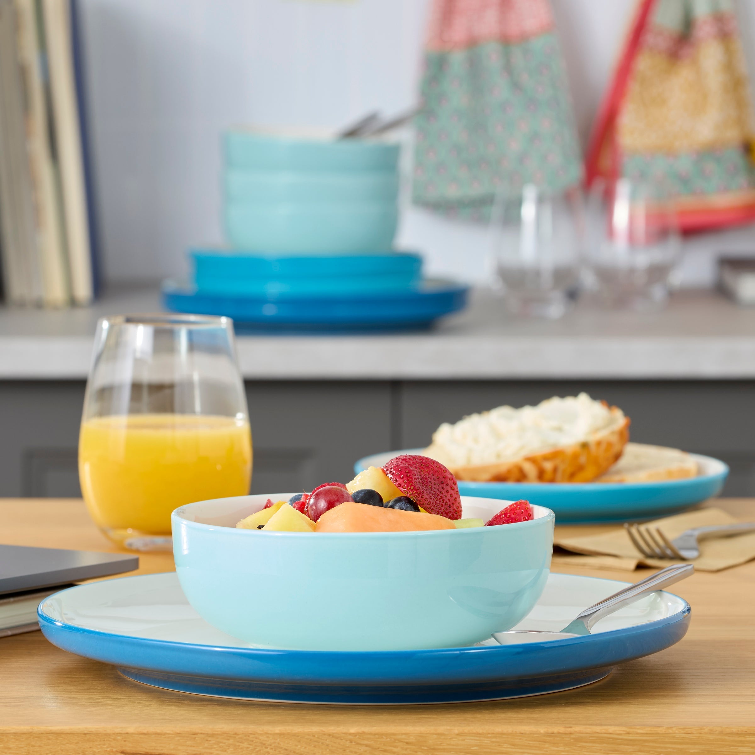 Thekbunny 24 Seven Colors Turquoise 12-Piece Dinnerware Set