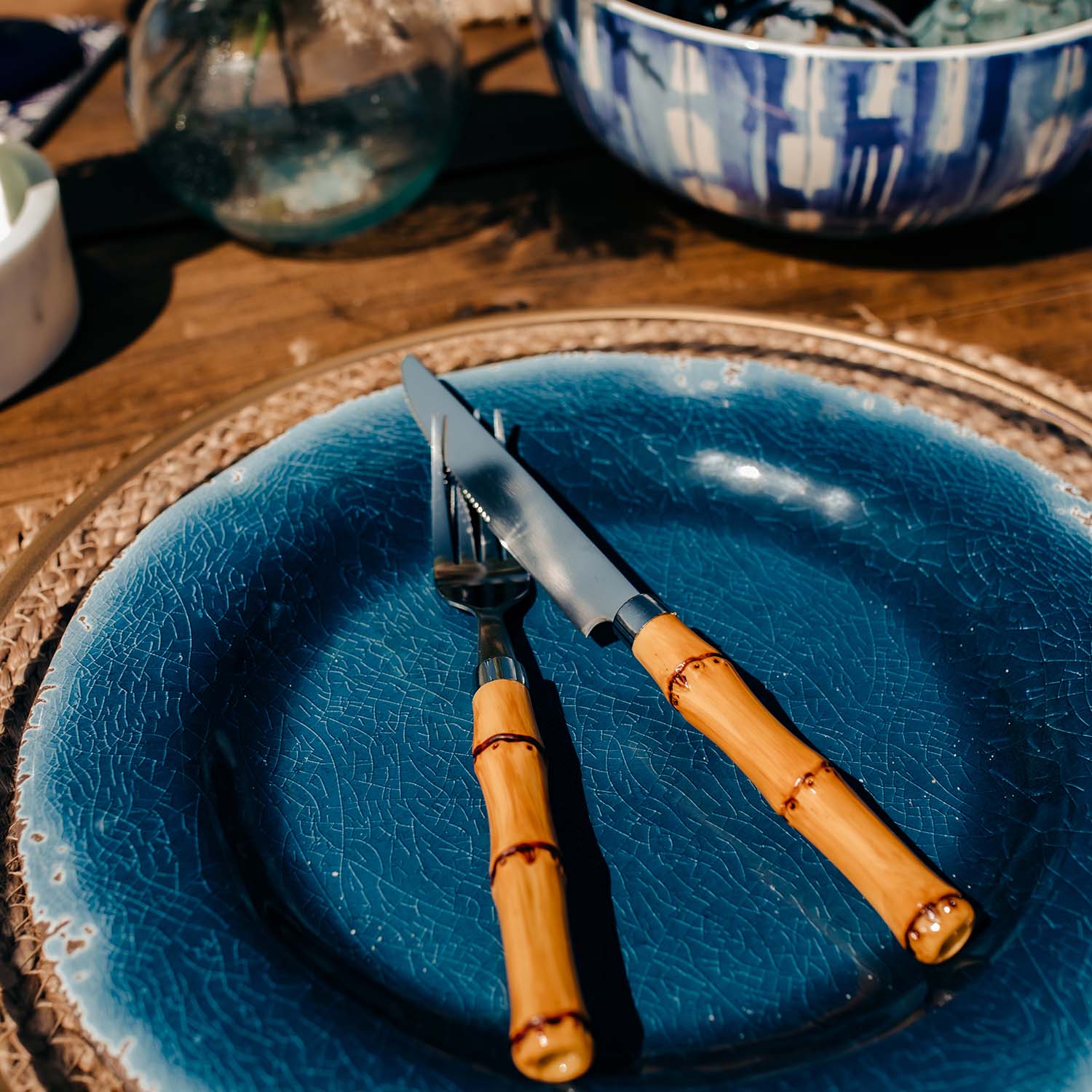 Thekbunny Bamboo Handle 20 Piece Flatware Set